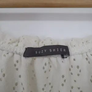 Suzy Shier Cream Eyelet Off the Shoulder Peasant Blouse Large Short Sleeve Boho thumbnail 2