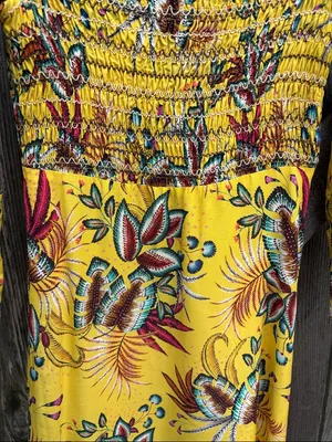 EUC Anthropologie FARM Rio Bria Smocked Yellow Floral Dress Size Small thumbnail 8