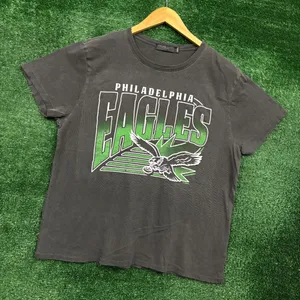 NFL NFC East Philadelphia Eagles T-Shirt Size Large thumbnail 3
