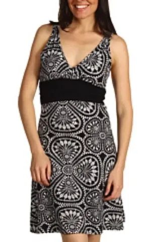 Patagonia XS black and white v-neck sleeveless Margot dress thumbnail 1