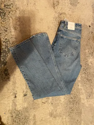 ZARA Slim Denim Jeans thumbnail 2