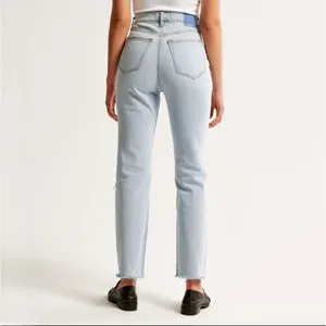 Abercrombie & Fitch Distressed Straight Leg Jeans Sz 27 thumbnail 4