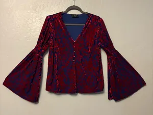 Vici blue and red floral velvet boho bell sleeve blouse size large thumbnail 1