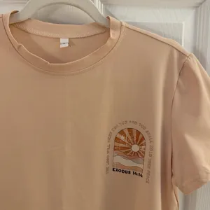 SheIn Tan Bible Verse Print Short Sleeve Graphic T-shirt Small thumbnail 3