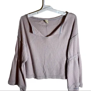 We The Free Dahlia Thermal‎ Top thumbnail 4