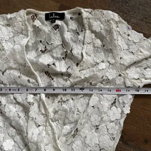 Lulus Blossom On Over White Lace Faux Wrap Long Sleeve Bodysuit Size M thumbnail 6