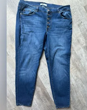 Kancan Women’s button fly size 20 W women’s denim￼jeans thumbnail 1