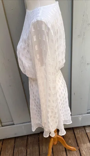 Dress thumbnail 5