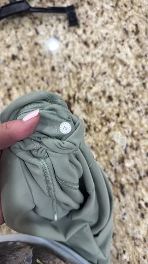 Lululemon 28” Align Leggings thumbnail 2