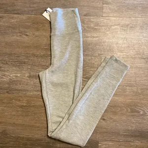 WeWoreWhat Light Grey Waffle Knit High Rise Leggings Size XS thumbnail 1