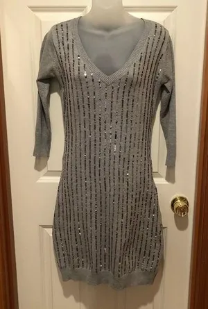 Dress thumbnail 1