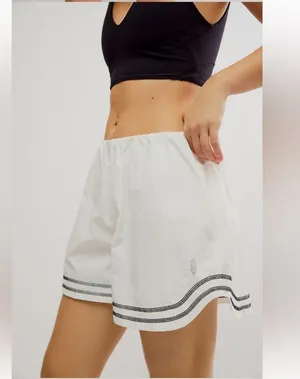 NWOT Free People Movement All Around Shorts size XS thumbnail 3