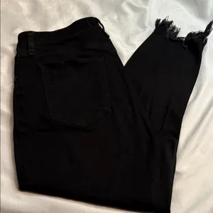 Abercrombie & Fitch Black Cropped Jeans thumbnail 4