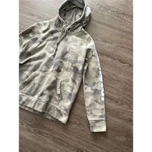Hollister Womens Pullover Hoodie Small Gray Camo Pink Logo Sleeve Graphic Fleece thumbnail 4