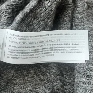 Abercrombie & Fitch Gray Knit Wool Blend V Neck Thin Sweater Size XS/S thumbnail 7