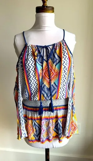 LULUMARI MULTICOLOR GEOMETRIC LONG SLEEVE COLD SHOULDER SWIM COVERUP thumbnail 1