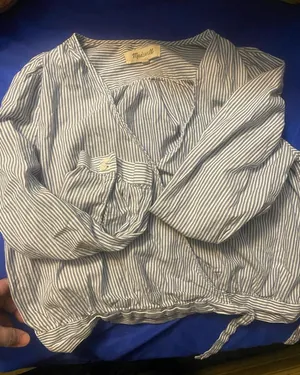 Women’s Madewell Blue and White Striped cropped shirt with tie thumbnail 1