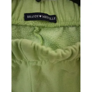 Brandy Melville Lime Green Rosa Sweatpants Joggers Fleece One Size thumbnail 3
