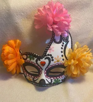 Floral Day of the Dead Mask thumbnail 1
