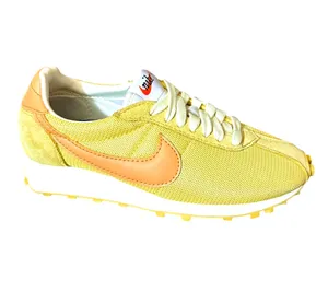 Nike Women’s LD 1000 SP University Gold Safety Orange Sneakers HF3227-701 thumbnail 3