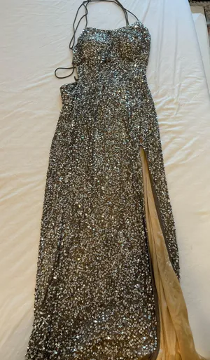 Sherri Hill Gold Prom Dress thumbnail 5