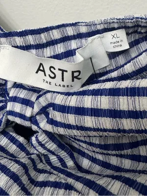 NWT ASTR the Label Cutout V-Strap Tank | Feminine Going Out Top thumbnail 5