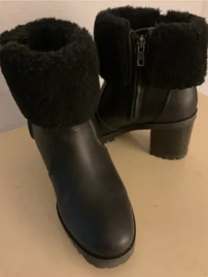 UGG women Black leather shearling platform waterproof heel boots US 7.5 thumbnail 11