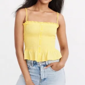 Abercrombie & Fitch thumbnail 1