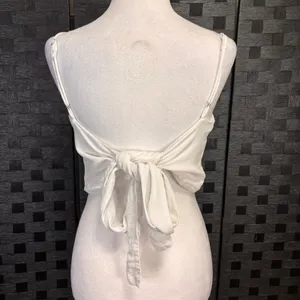 Brandy Melville‎ Tank Top Womens One Size White Tie Back Cropped Boho Festival thumbnail 2