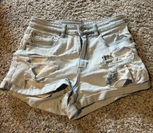 American Eagle Jean Shorts Stretch Light Wash thumbnail 1