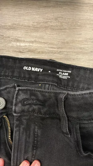 Old Navy Jeans Flare High-Rise Extra thumbnail 2
