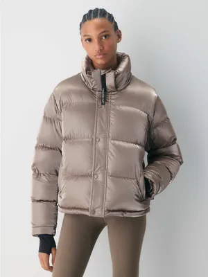Aritzia The Super Puff Shorty Liquid Shine woman's jacket size 2xs relaxed fit thumbnail 1