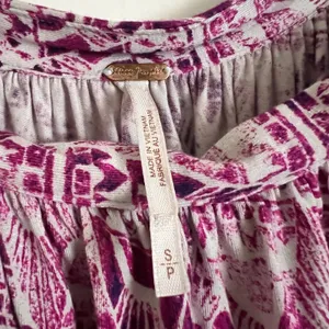 Free People Anthropologie Ocean Avenue‎ Blouse Top Shirt Asymmetrical Shoulder S thumbnail 3