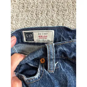 Gap Mom Jean High Rise Size 24/00R Dark Wash Blue Distressed Vintage Style thumbnail 3