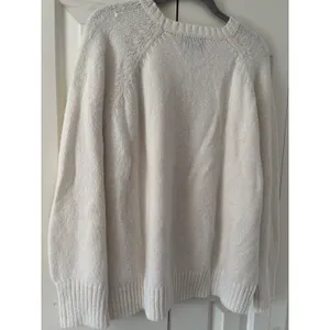 Old Navy Ivory Crewneck Sweater Women’s Medium Soft Cozy Knit Pullover Cream M thumbnail 10