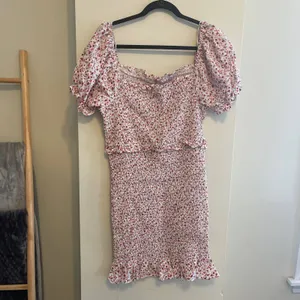 Sweet Rain Pink Floral Smocked Puff Sleeve Dress Size XL thumbnail 8