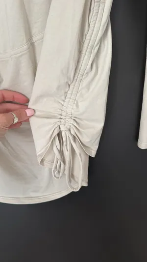 Lululemon Top thumbnail 4