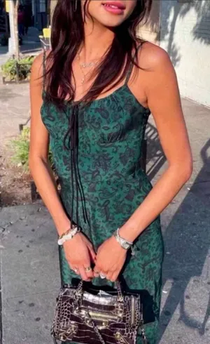 NEW in Bag Green & Black Floral Dress thumbnail 1