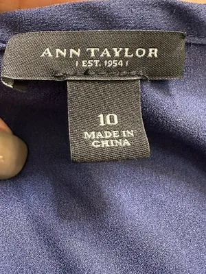 Ann Taylor Women's Navy Long-Sleeve Utility Dress Shirt Size 10 thumbnail 4