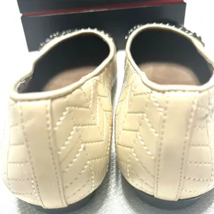 AEROSOLES Cream and Black Flats Versatile Comfort thumbnail 4