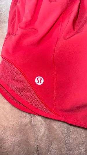 Lululemon pink hottie hot shorts 2.5” thumbnail 4