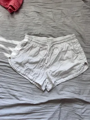 Beige Bralette and White Lace-Trim Sleep Shorts Set thumbnail 3