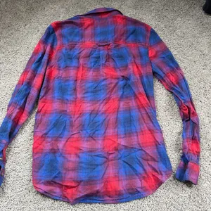 American Eagle Vintage Boyfriend Blue Red Plaid Flannel Shirt Size Medium thumbnail 7