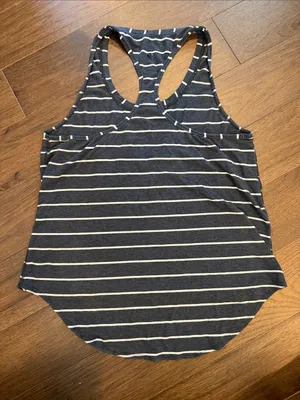 Lululemon Yogi Racerback in Stripe Heathered Black Ghost Size 8/10(?) - C11-471 thumbnail 4
