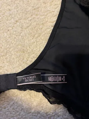 Victoria's Secret Black Velvet Lace Long-Sleeve Push-Up Bra thumbnail 2