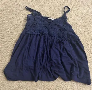 Mi Ami size xs shirt top flowy blue very cute thumbnail 1