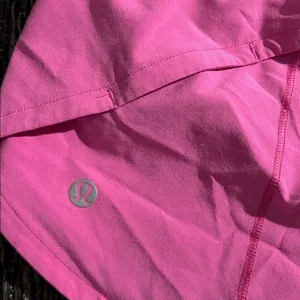 Lululemon Speed Up Low-Rise Short 2.5" Swift Running Lightweight Sonic Pink Sz 8 thumbnail 4