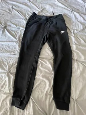 Nike joggers thumbnail 1