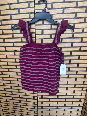 No boundaries burgundy and white smocked tank top size medium thumbnail 2