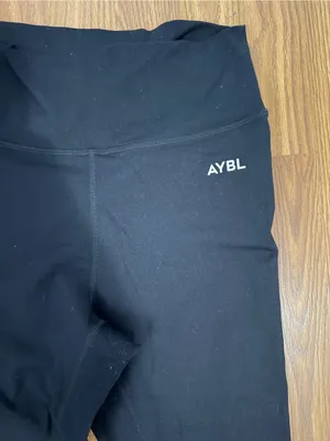 AYBL Athletic Yoga Gym High Rise seamless black ankle leggings medium thumbnail 3